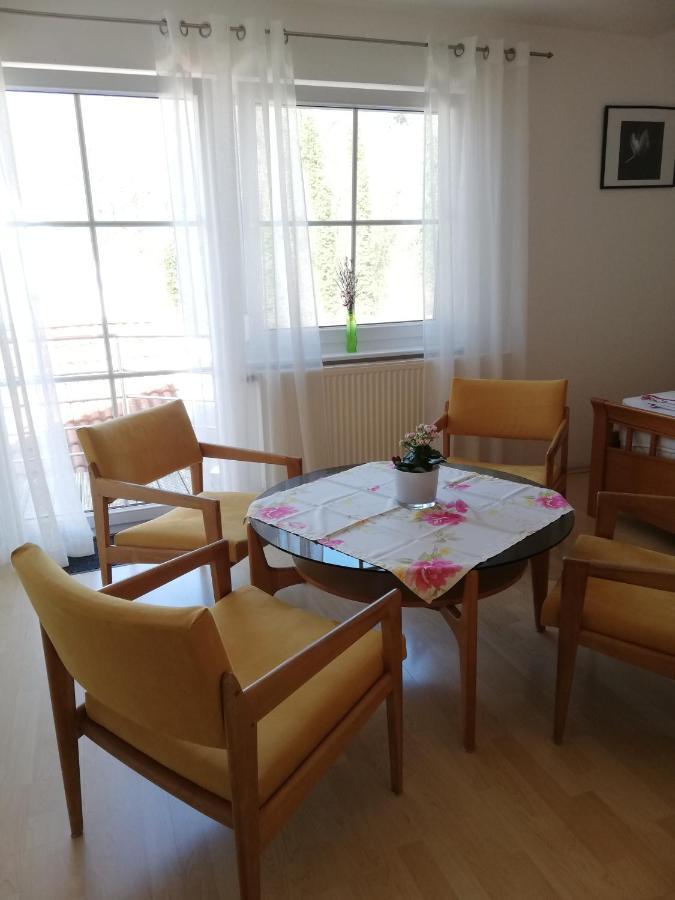 Ferienwohnung Am Bodensee Mit 3 Schlafzimmer Ueber 2 Etage Mit Kleine Balkon Bis 7 Personen 于伯林根 外观 照片