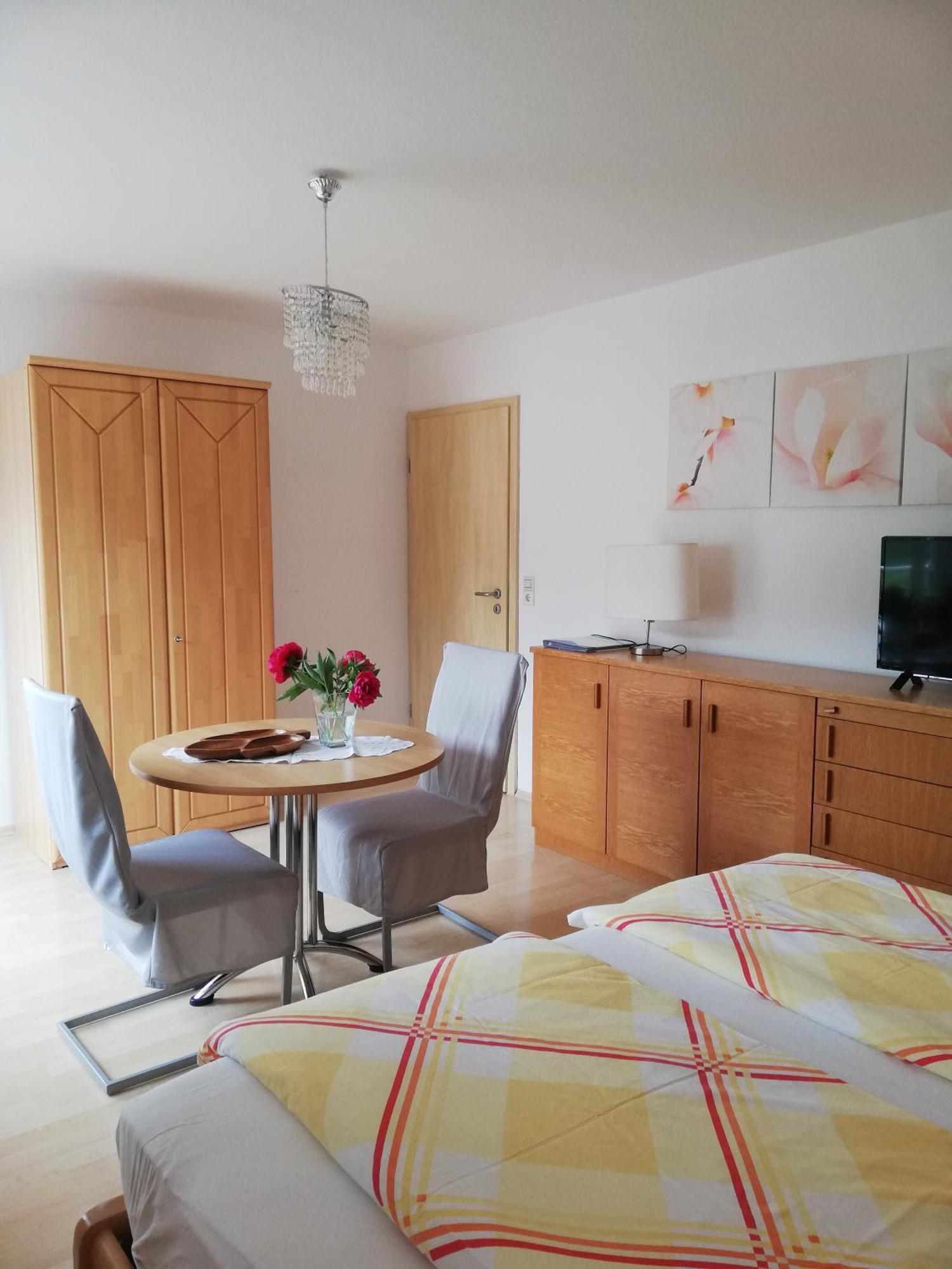 Ferienwohnung Am Bodensee Mit 3 Schlafzimmer Ueber 2 Etage Mit Kleine Balkon Bis 7 Personen 于伯林根 外观 照片