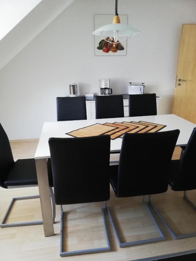 Ferienwohnung Am Bodensee Mit 3 Schlafzimmer Ueber 2 Etage Mit Kleine Balkon Bis 7 Personen 于伯林根 外观 照片